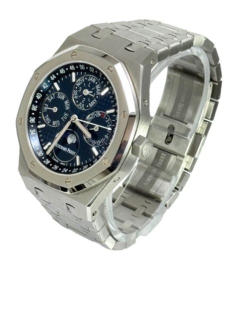 Audemars Piguet Royal Oak Perpetual Calendar 26574ST.OO.1220ST.02 Image 2